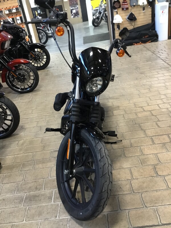 2020 Harley-Davidson Iron 1200 Vivid Black - Photo 4