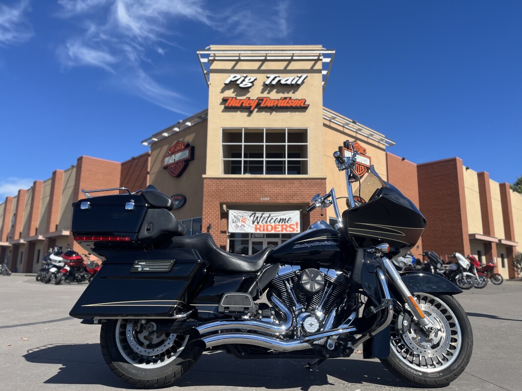2011 Harley-Davidson Road Glide Ultra FLTRU BLACK 634094