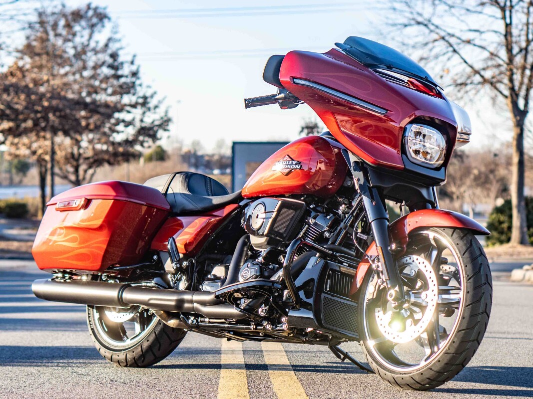 FLHX 2025 Street Glide - Photo 3