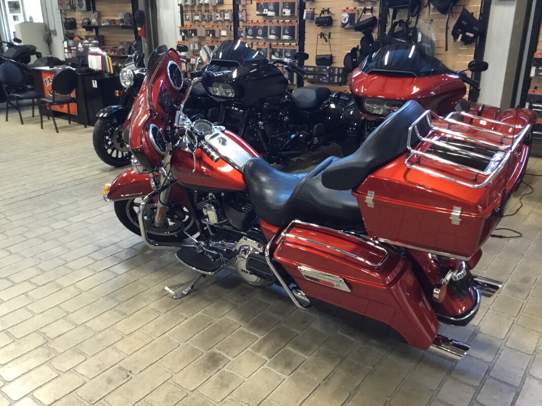 2013 Harley-Davidson Road King Two-Tone Candy Orange/Beer Bottle - Photo 5