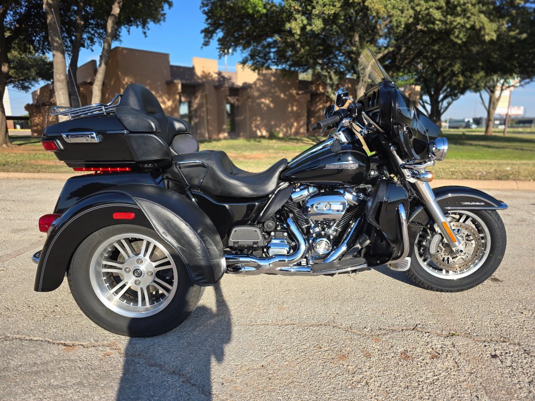 2017 Harley-Davidson® Tri Glide® Ultra