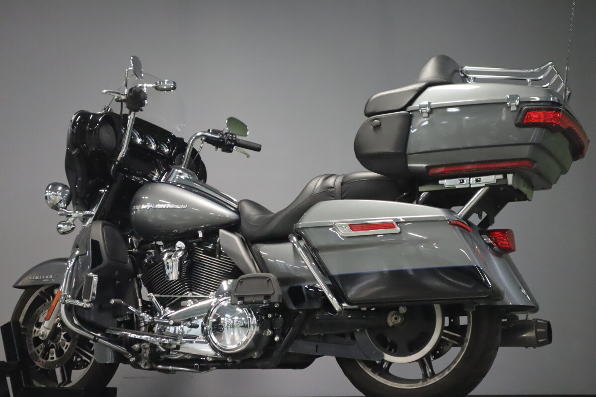 2021 Harley-Davidson Ultra Limited FLHTK - Photo 6