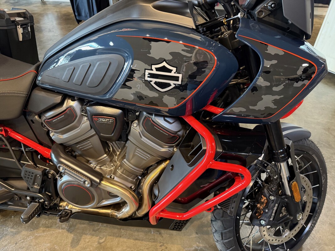 RA1250SE 2025 CVO Pan America - Photo 8