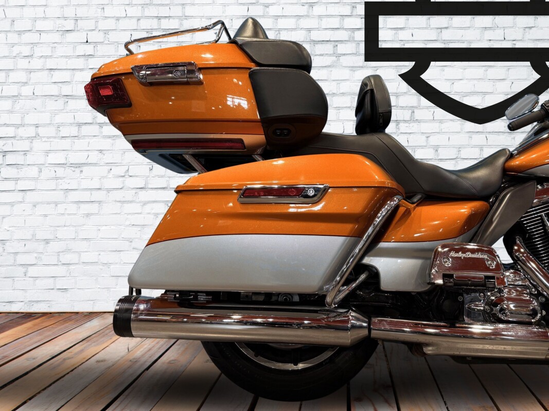 2014 Harley-Davidson Electra Glide Ultra Limited Two-Tone Amber Whiskey/Brilliant Silver - Photo 5