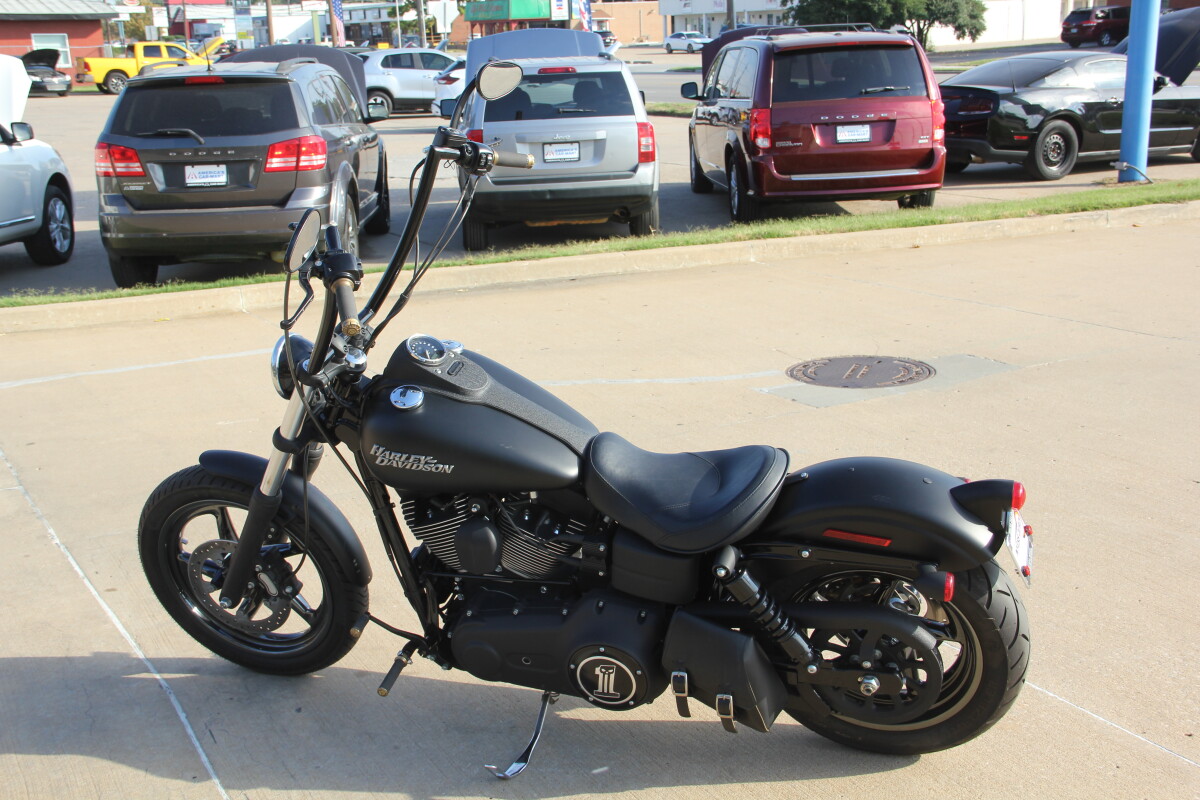 2012 Harley-Davidson Street Bob Black Denim - Photo 7
