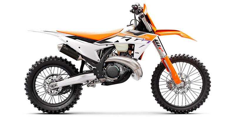 F6475W5 2023 300 XC