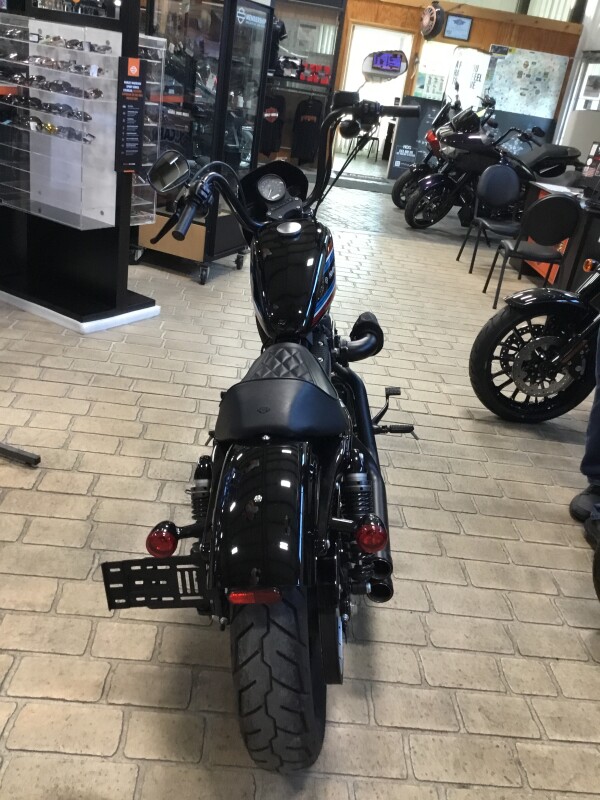 2020 Harley-Davidson Iron 1200 Vivid Black - Photo 2