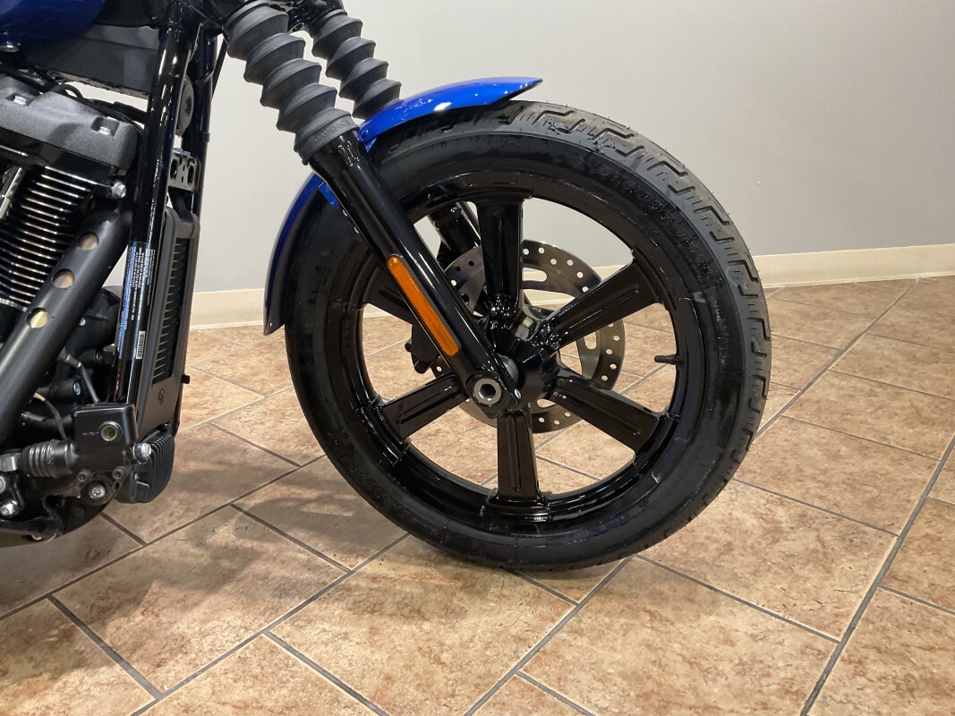 2024 Harley-Davidson Street Bob 114 Blue Burst FXBBS - Photo 7