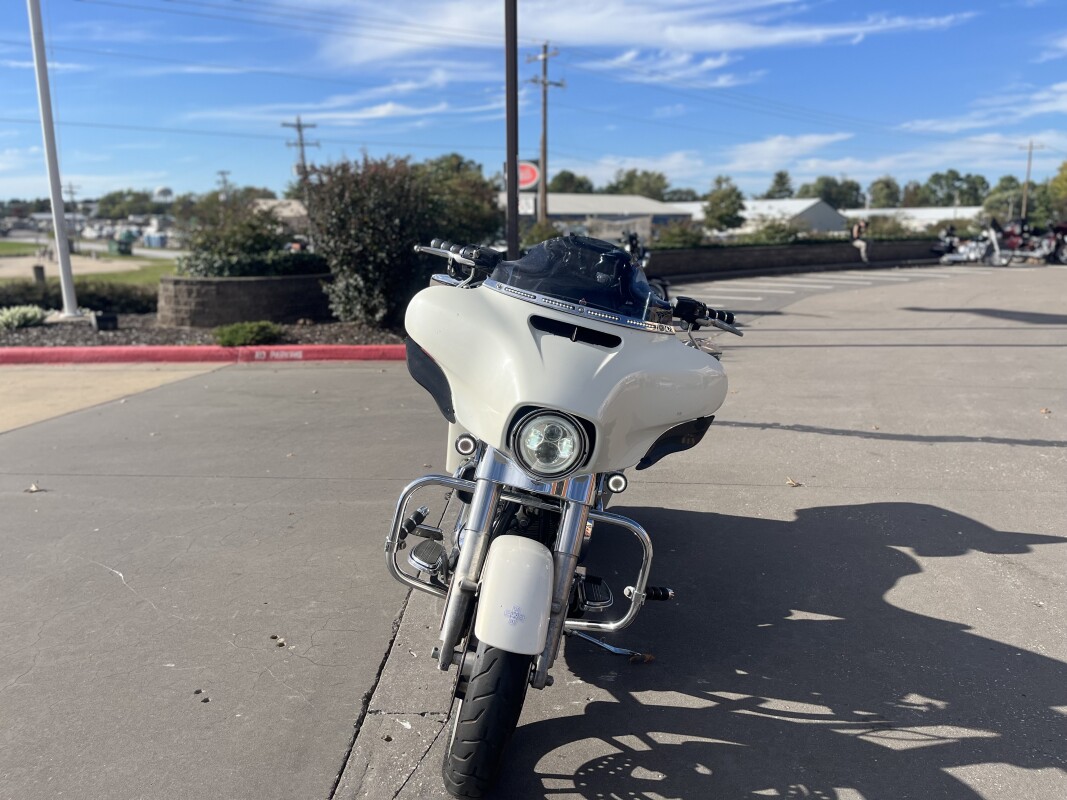 2014 Harley-Davidson Street Glide FLHX WHITE 615484 - Photo 8