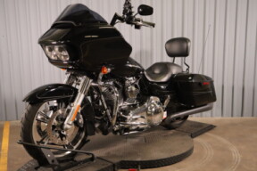 2016 Harley-Davidson® Road Glide® Special FLTRXS thumb 0