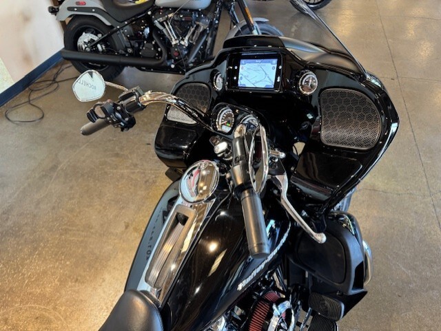 2020 Harley Davidson Road Glide Limited FLTRK - Photo 3