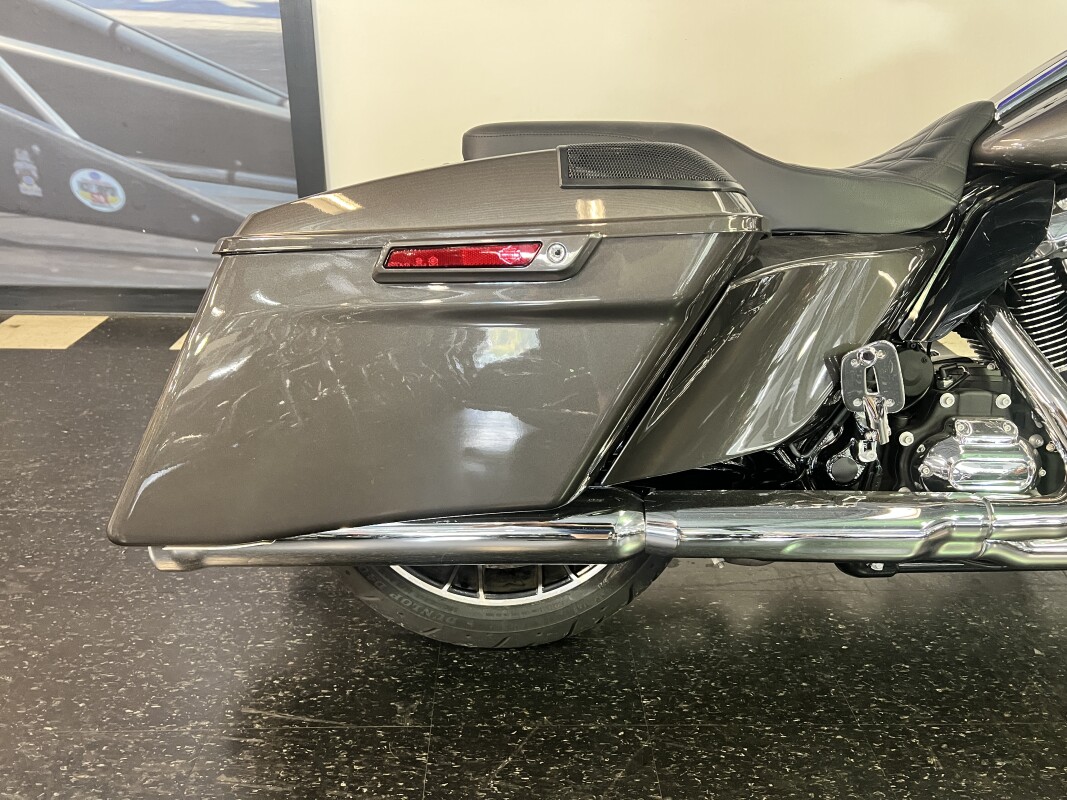 2023 Harley-Davidson Street Glide Special Gray Haze FLHXS - Photo 4