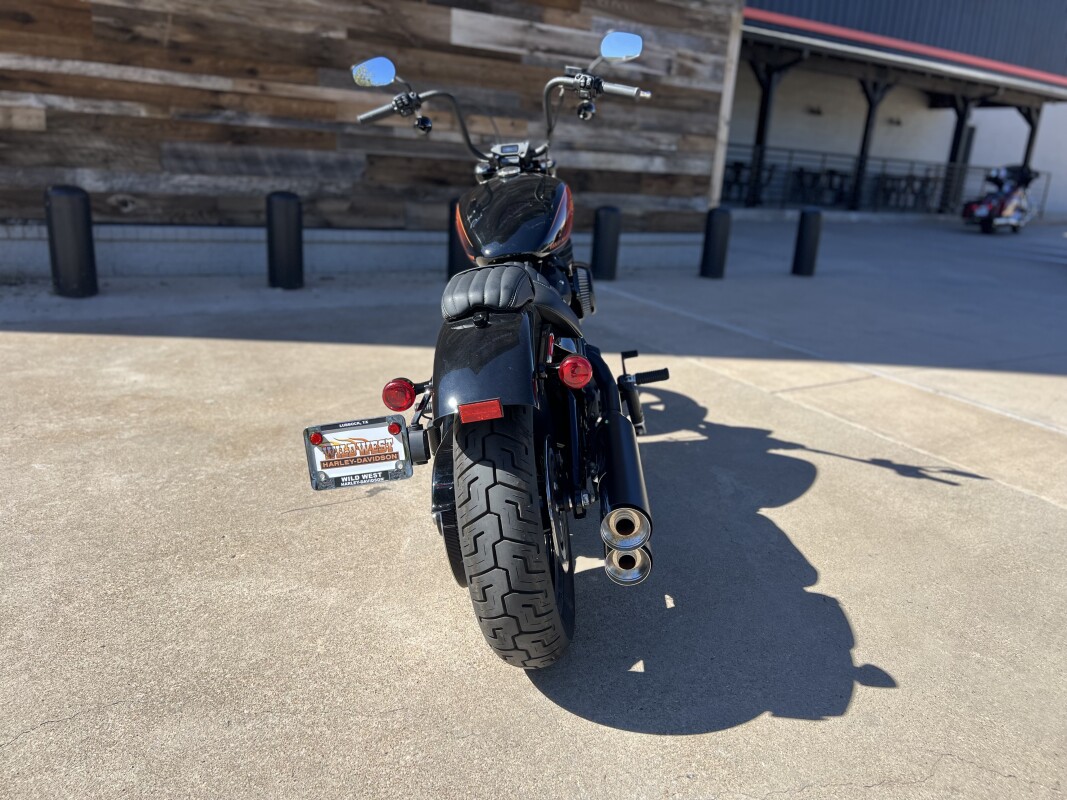 2022 Harley-Davidson Street Bob 114 Vivid Black - Photo 7