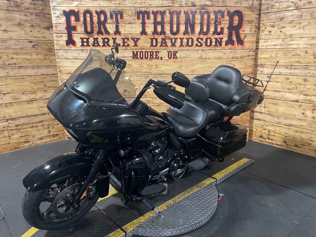 Harley-Davidson Road Glide Limited 2020 FLTRK VIVID BLACK - Photo 7