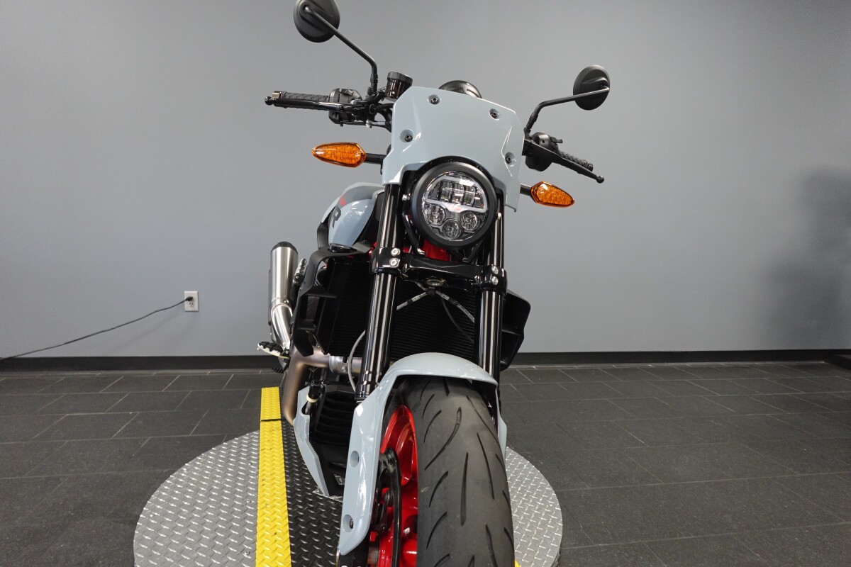 2024 Ftr Z - Photo 3