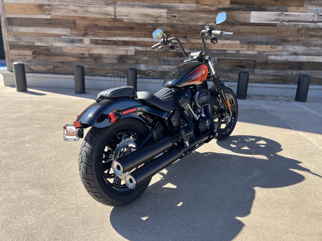 2022 Harley-Davidson Street Bob 114 Vivid Black - Photo 8