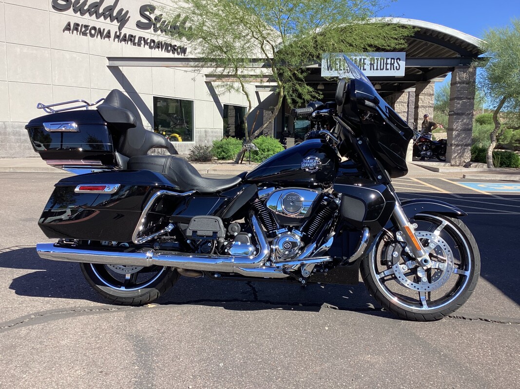 FLHXU 2025 Street Glide Ultra