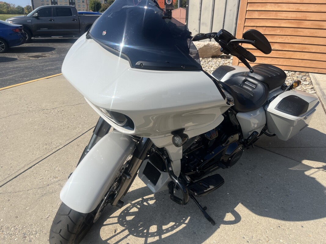 2020 Harley-Davidson CVO Road Glide FLTRXSE - Photo 8
