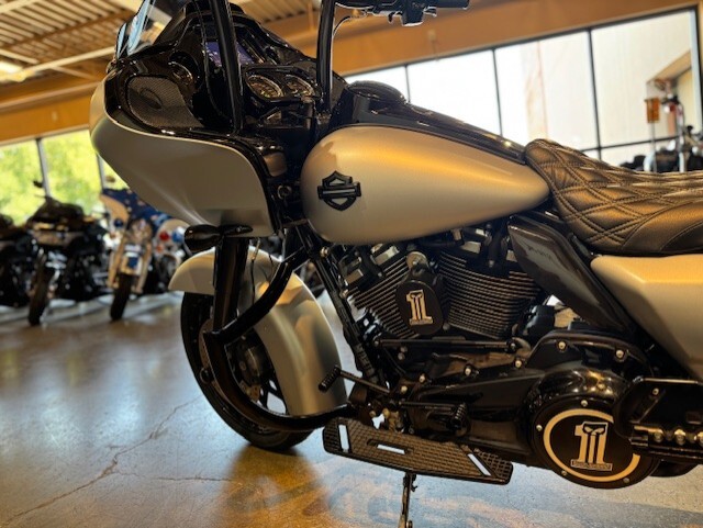 2020 Harley Davidson Road Glide Special FLTRXS - Photo 6