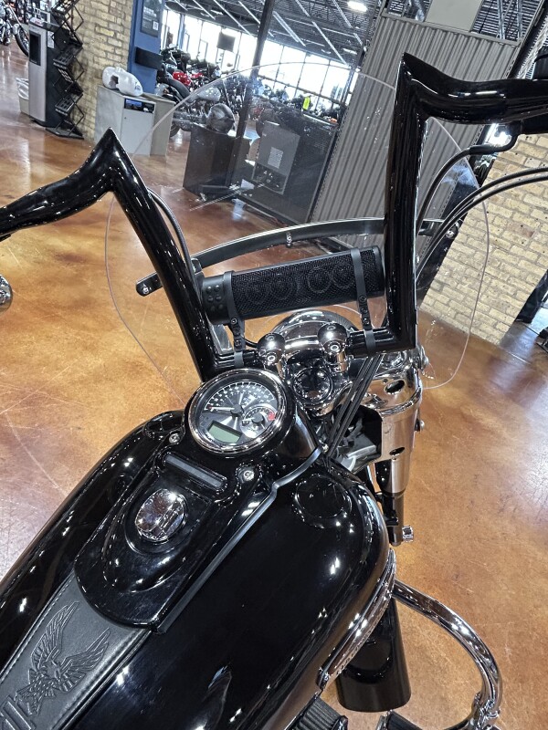 Harley-Davidson Switchback 2012 FLD BLACK - Photo 6
