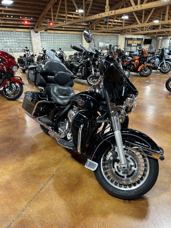 HD FLHTCU103 2012 BLACK - Photo 2