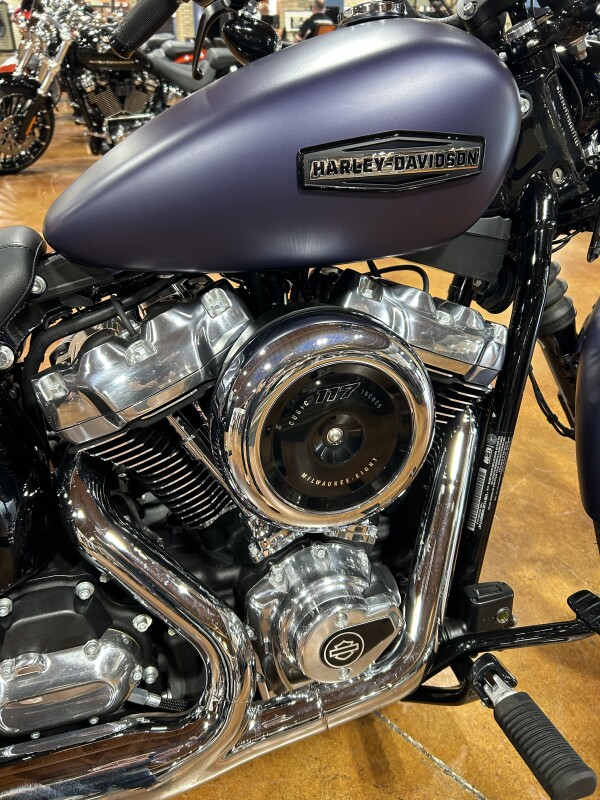 Harley-Davidson Street Bob 2025 FXBB PURPLE ABYSS DENIM - Photo 5