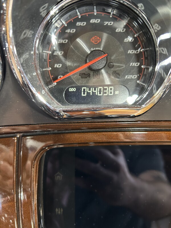 Harley-Davidson CVO Limited 2019 FLHTKSE AUBURN / BLACK - Photo 8