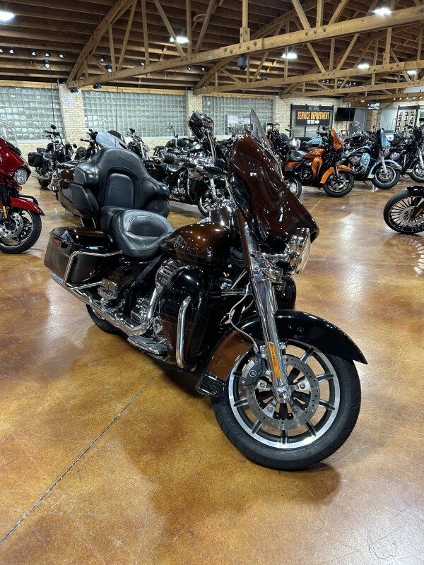 Harley-Davidson CVO Limited 2019 FLHTKSE AUBURN / BLACK - Photo 3
