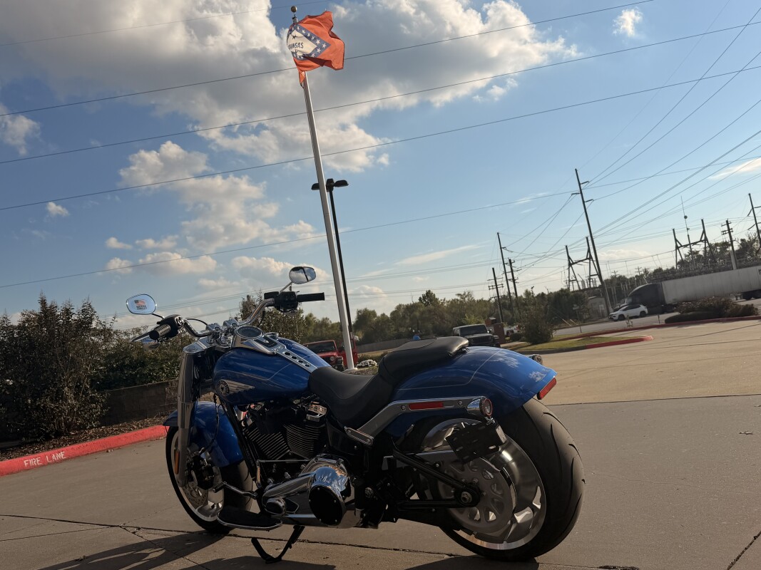 2025 Harley-Davidson Fat Boy FLFB Blue Burst - Photo 4