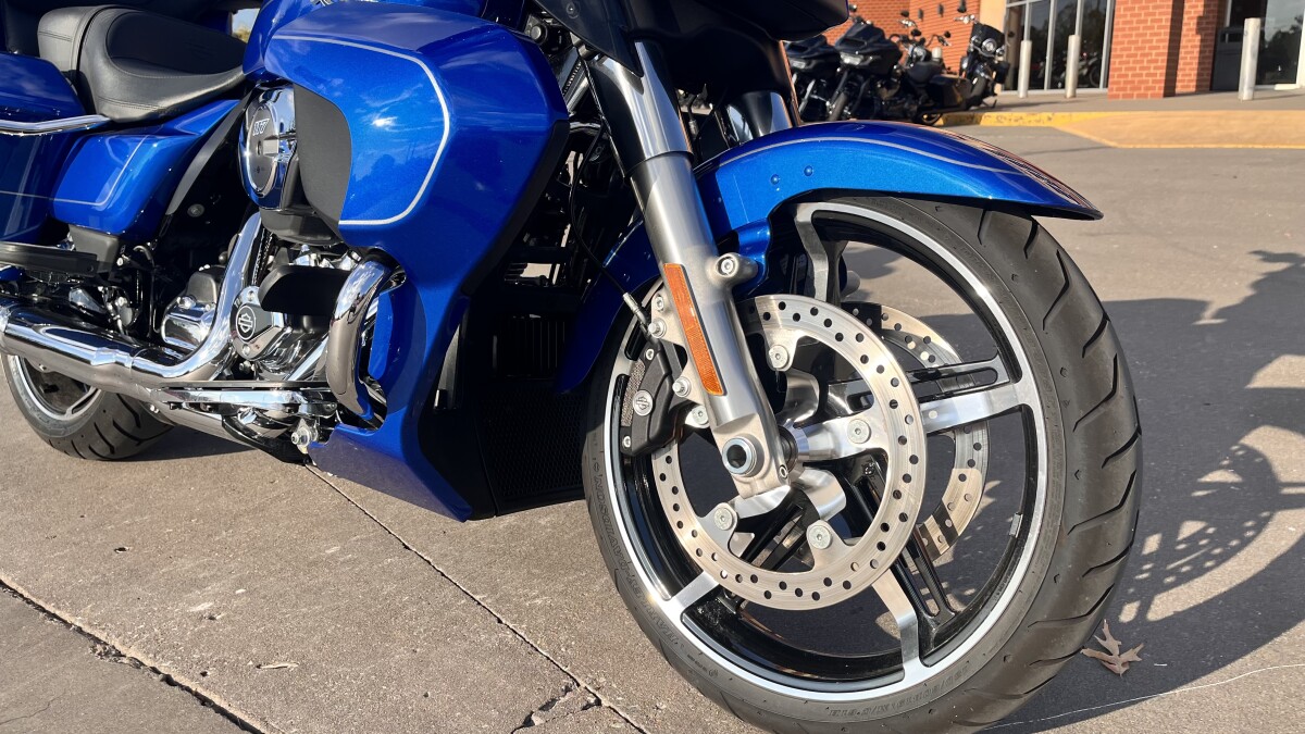 2025 Harley-Davidson Street Glide Ultra FLHXU Blue Burst - Photo 9