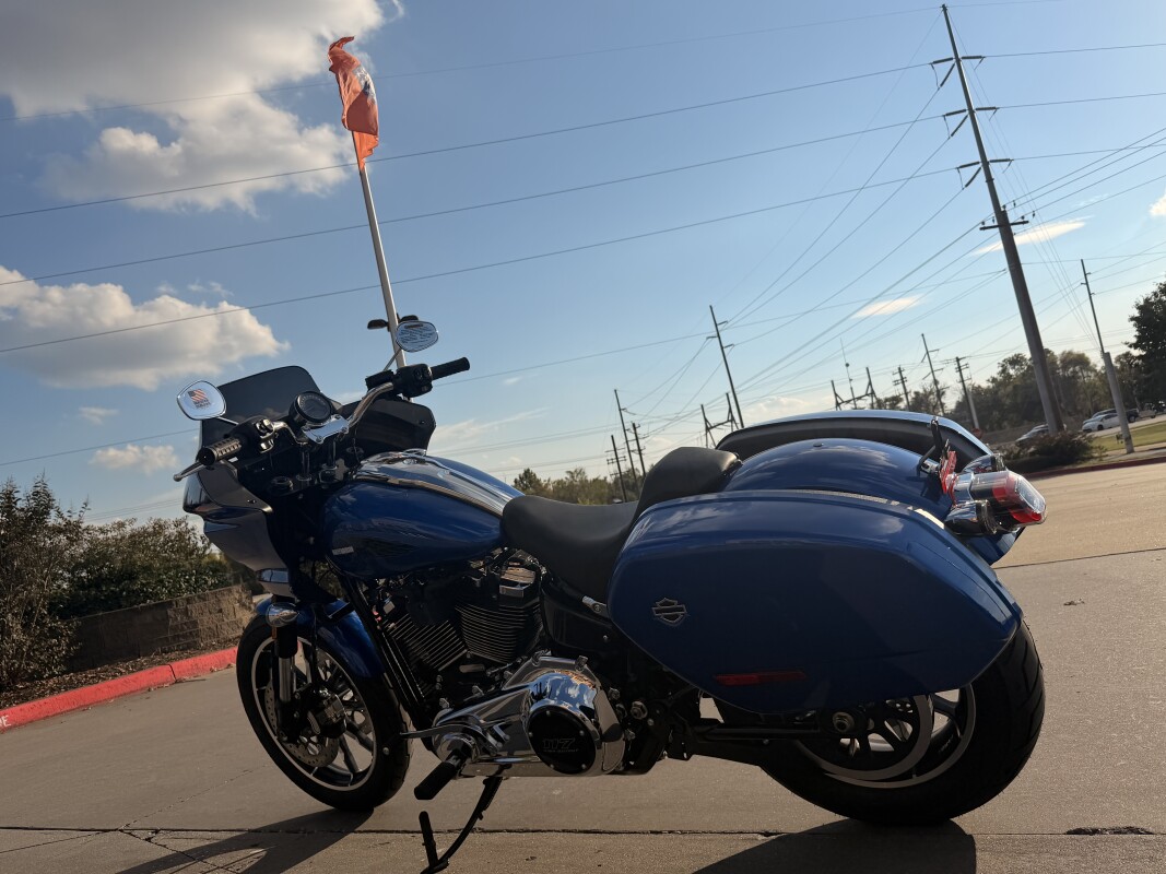 2025 Harley-Davidson Low Rider ST FXLRST Blue Burst - Photo 4