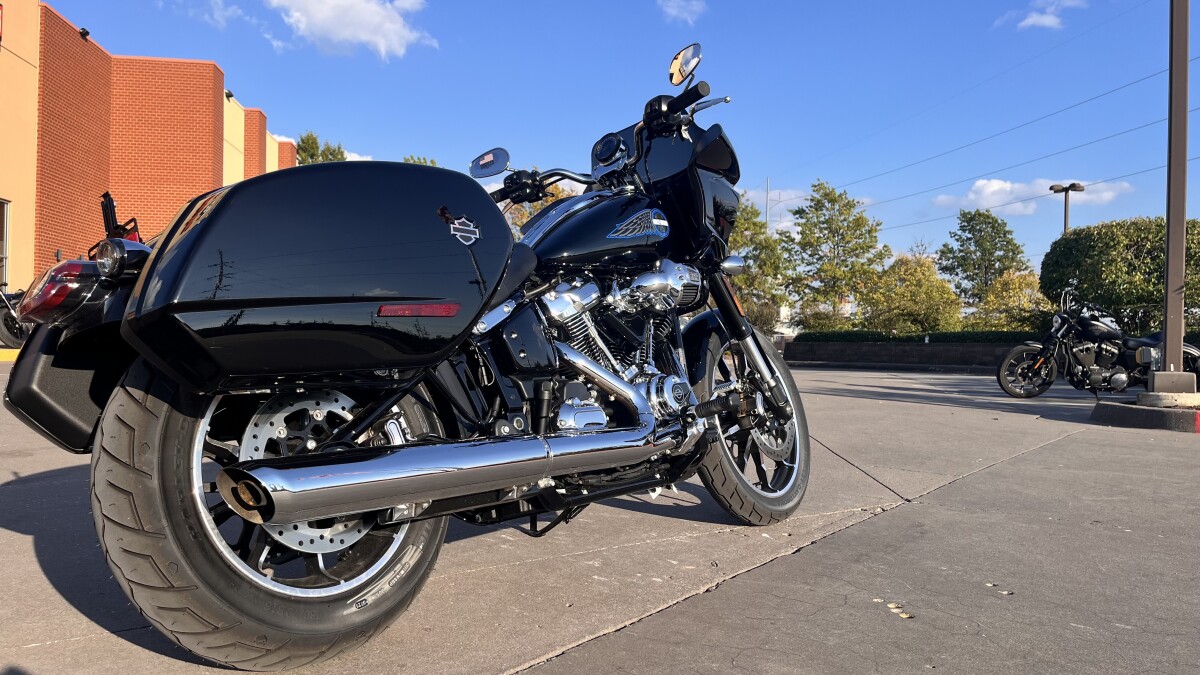 2025 Harley-Davidson Low Rider ST FXLRST Vivid Black 035991 - Photo 3