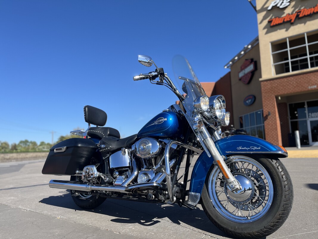 2005 Harley-Davidson Heritage Softail Classic FLSTCI BLUE SUNGLO 038614 - Photo 2