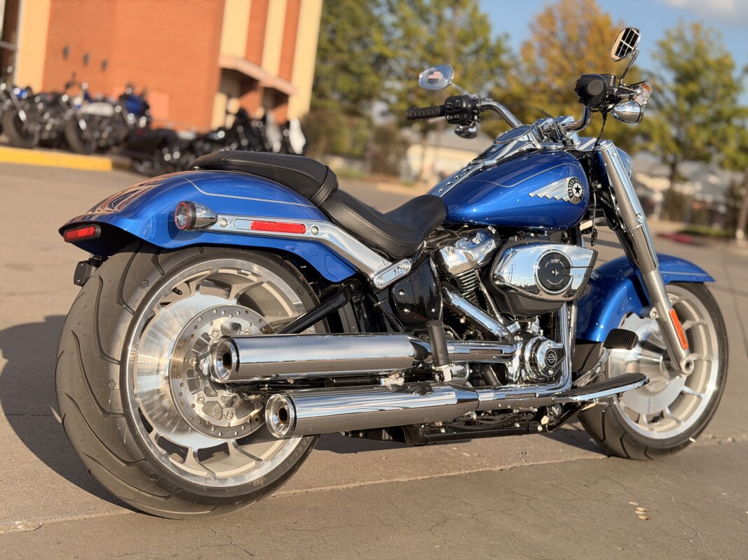 2025 Harley-Davidson Fat Boy FLFB Blue Burst - Photo 3