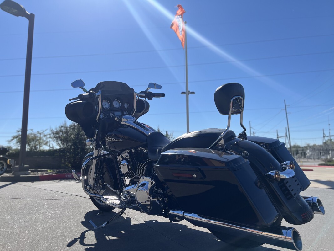 2010 Harley-Davidson Street Glide FLHX BLACK - Photo 5