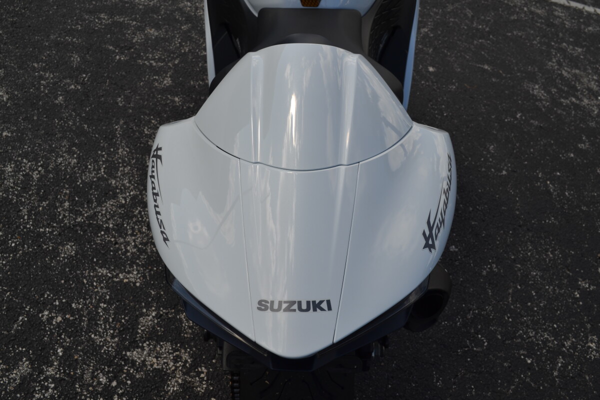 2022 Suzuki Hayabusa - Photo 7