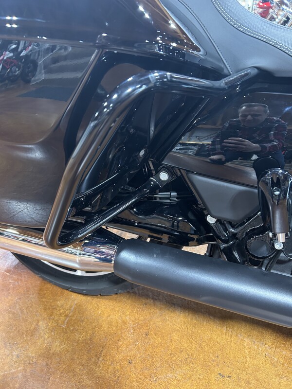 Harley-Davidson Road Glide 2025 FLTRX VIVID BLACK - Photo 8