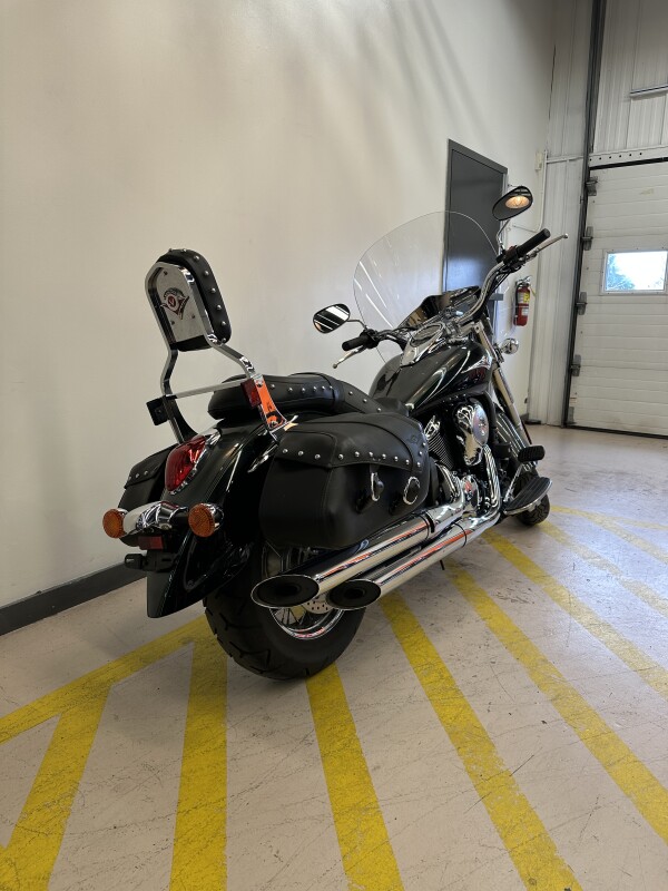 2017 Kawaskai Vulcan 900 Classic LT Pearl Meteor Gray/Metallic Spark Black - Photo 5
