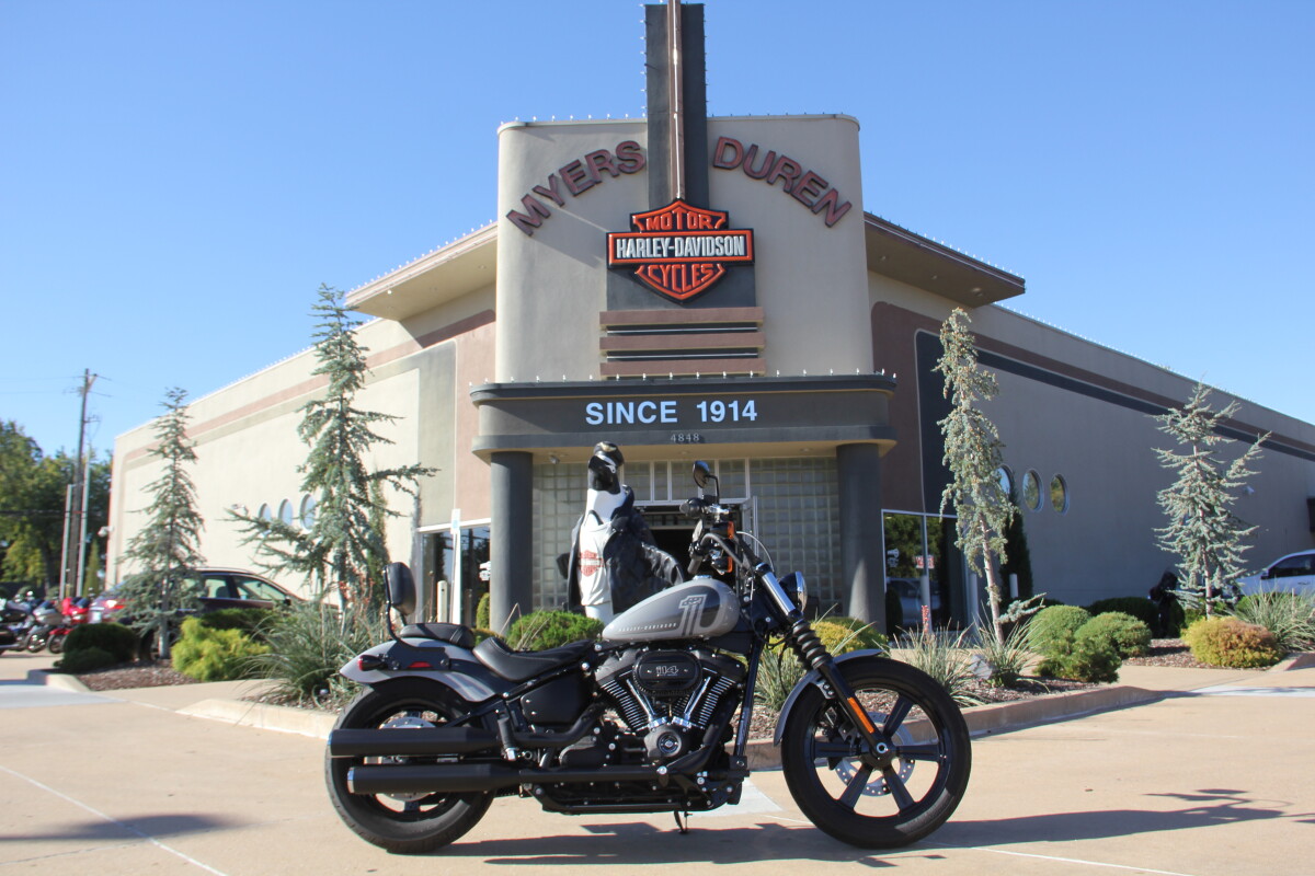 2024 Harley-Davidson Street Bob 114 Billiard Gray