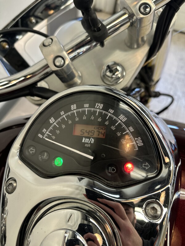 2007 Honda VTX 1300R7 Candy Black Cherry - Photo 9