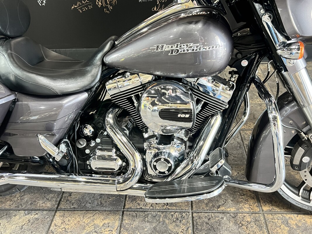 2015 Harley-Davidson Street Glide Special - Photo 4