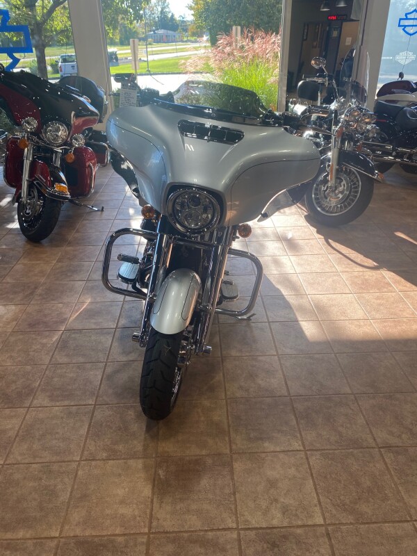 2014 Harley-Davidson Street Glide - Photo 3