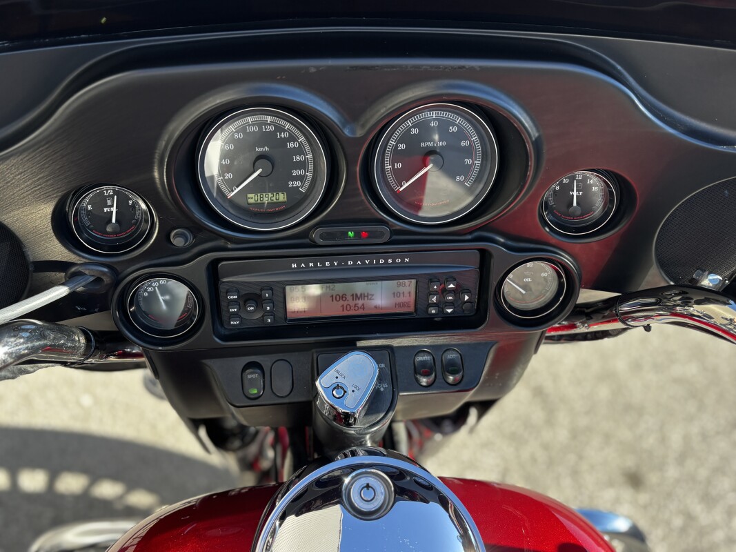 2012 Harley-Davidson Electra Glide Classic Ember Red Sunglo - Photo 7