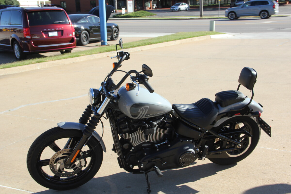 2024 Harley-Davidson Street Bob 114 Billiard Gray - Photo 6
