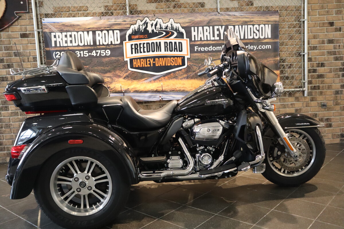 2021 Tri Glide Ultra (FLHTCUTG)