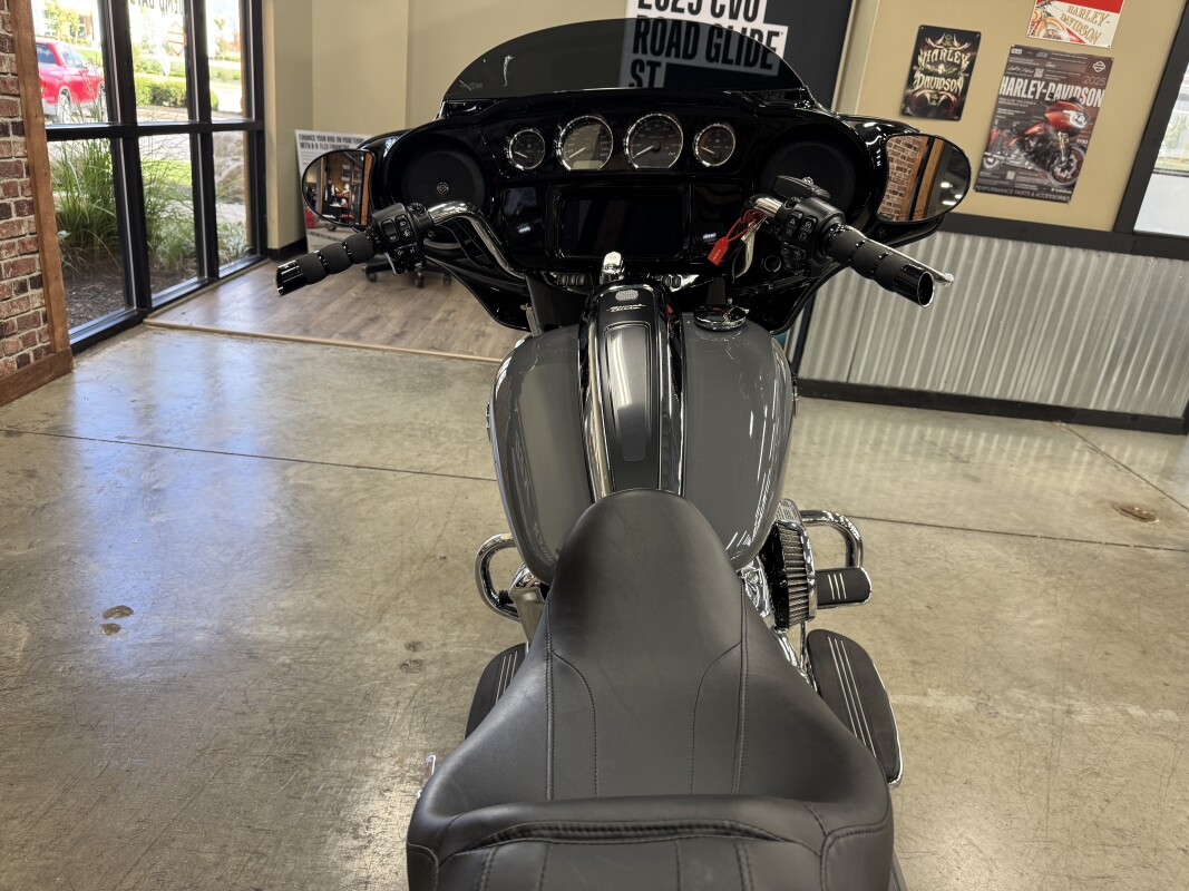 2022 Harley-Davidson Street Glide Special FLHXS - Photo 3
