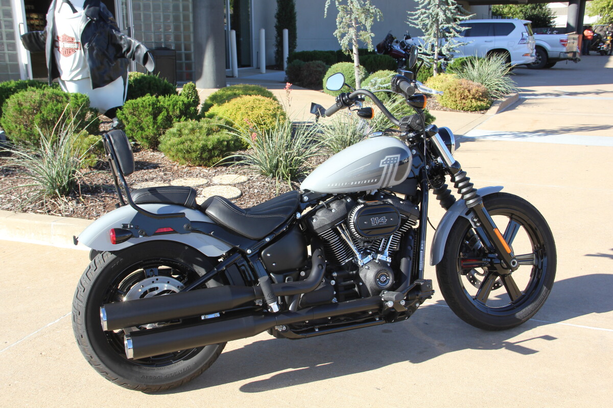 2024 Harley-Davidson Street Bob 114 Billiard Gray - Photo 5