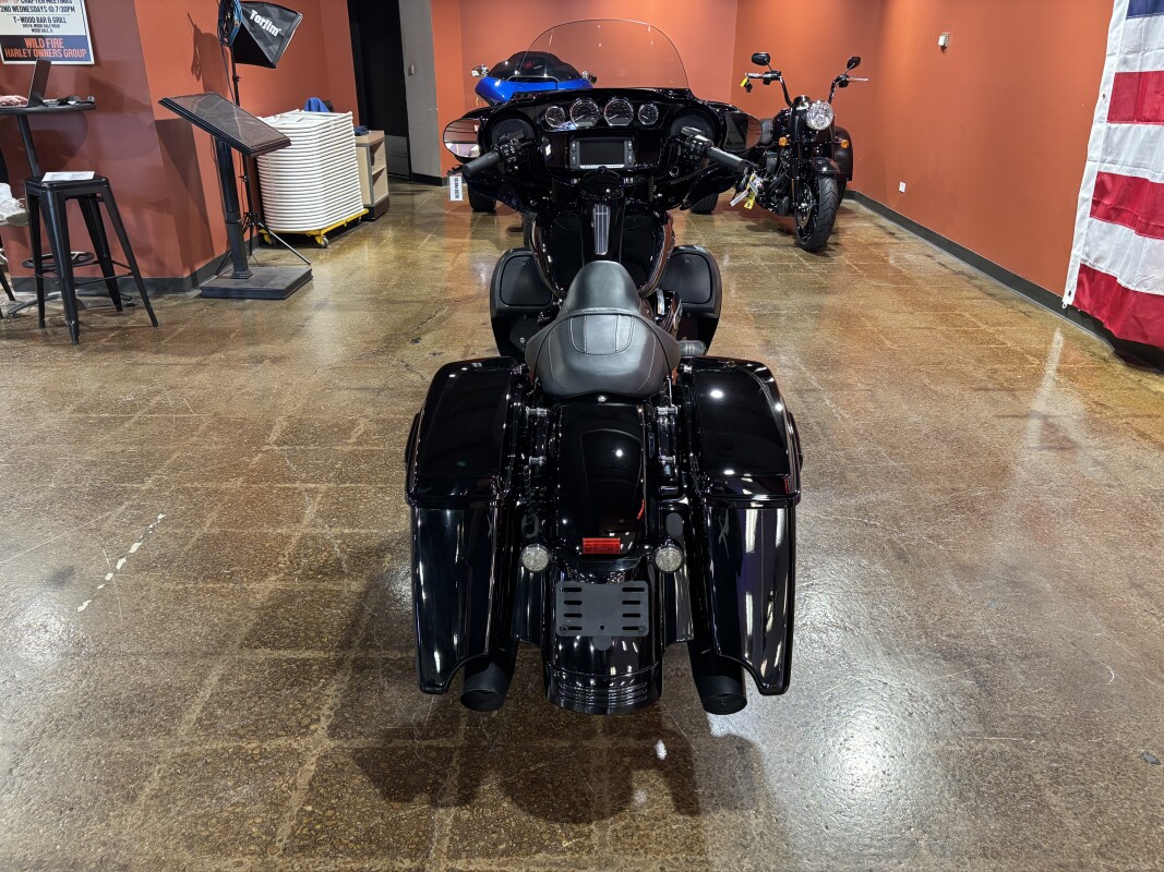 Harley-Davidson Street Glide Special 2018 FLHXS BLACK - Photo 10