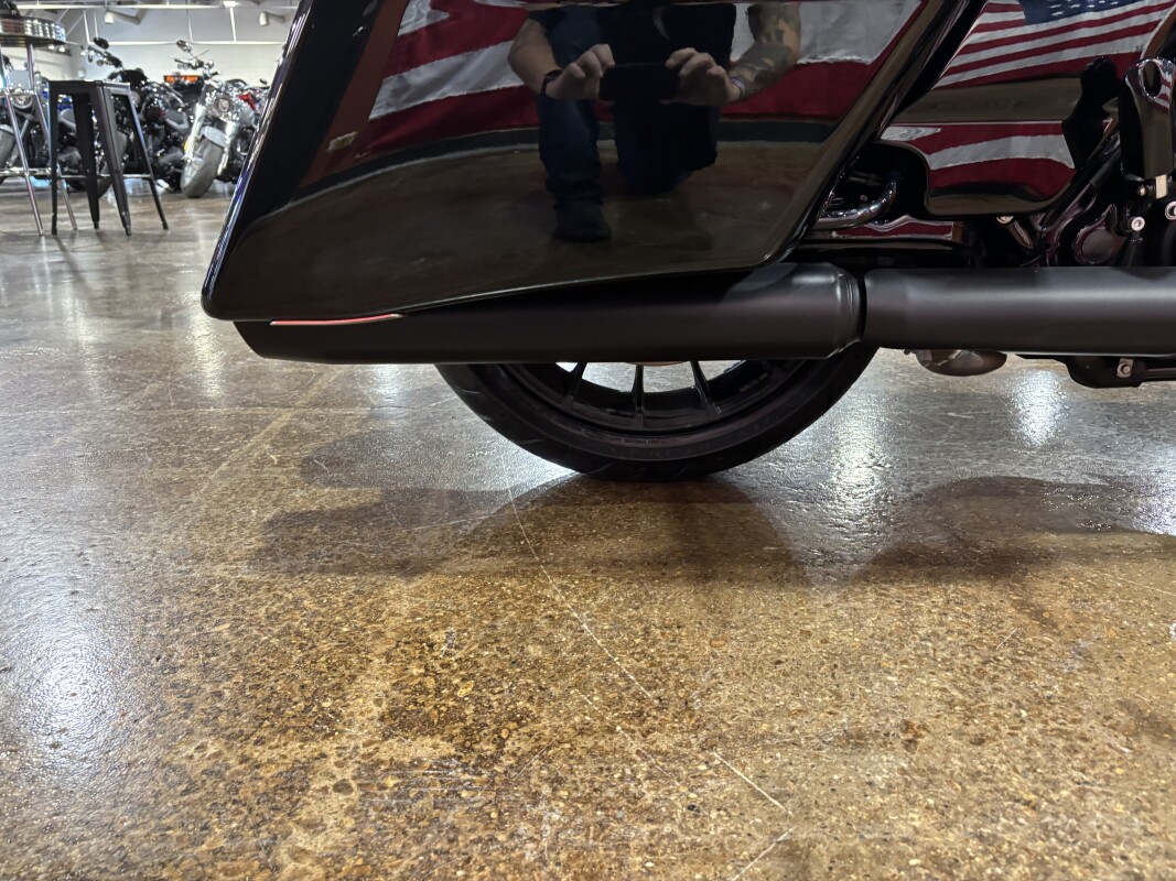 Harley-Davidson Street Glide Special 2018 FLHXS BLACK - Photo 8