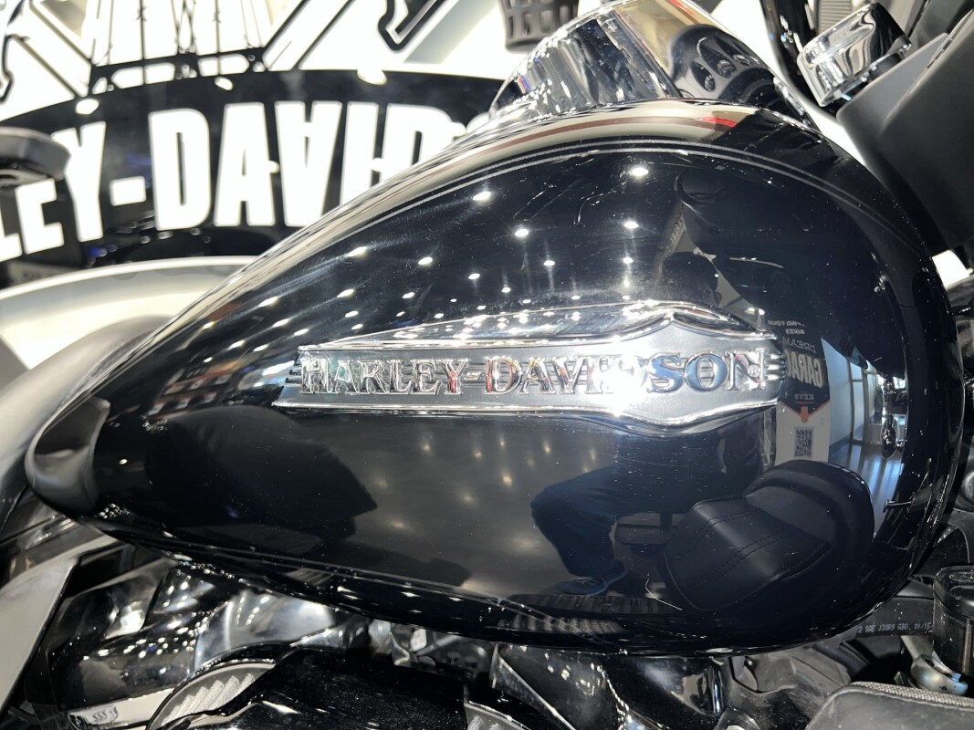 2021 Harley-Davidson Tri Glide Ultra FLHTCUTG - Photo 5